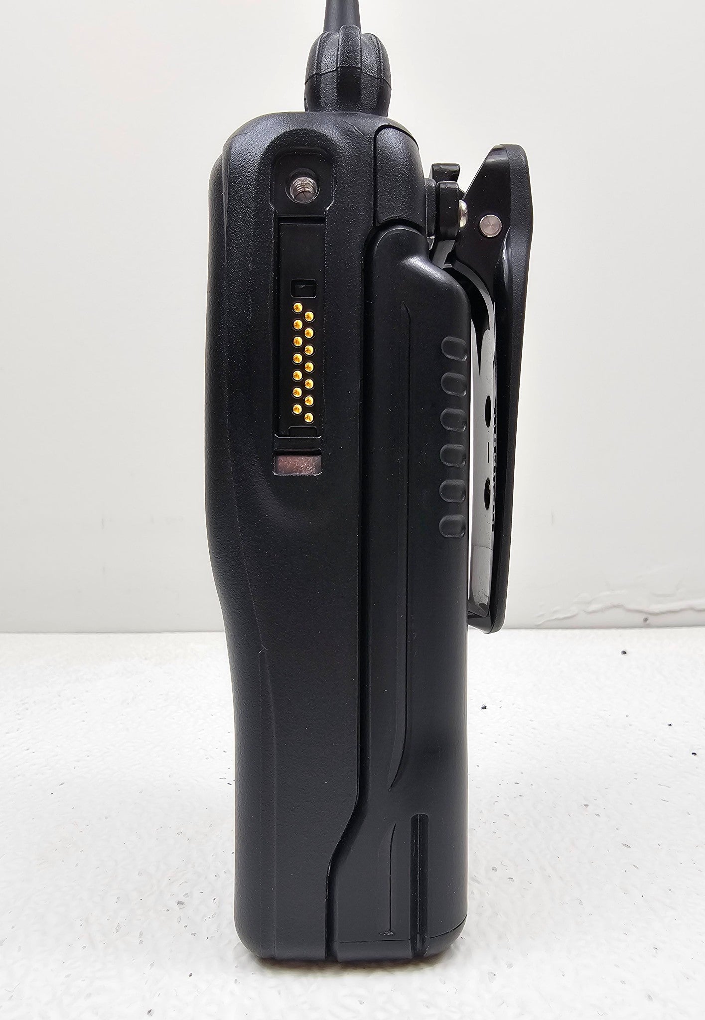 Kenwood TK-3180-K3 TK3180-K3 UHF 450-520 MHz 5W 512Ch Full Keypad