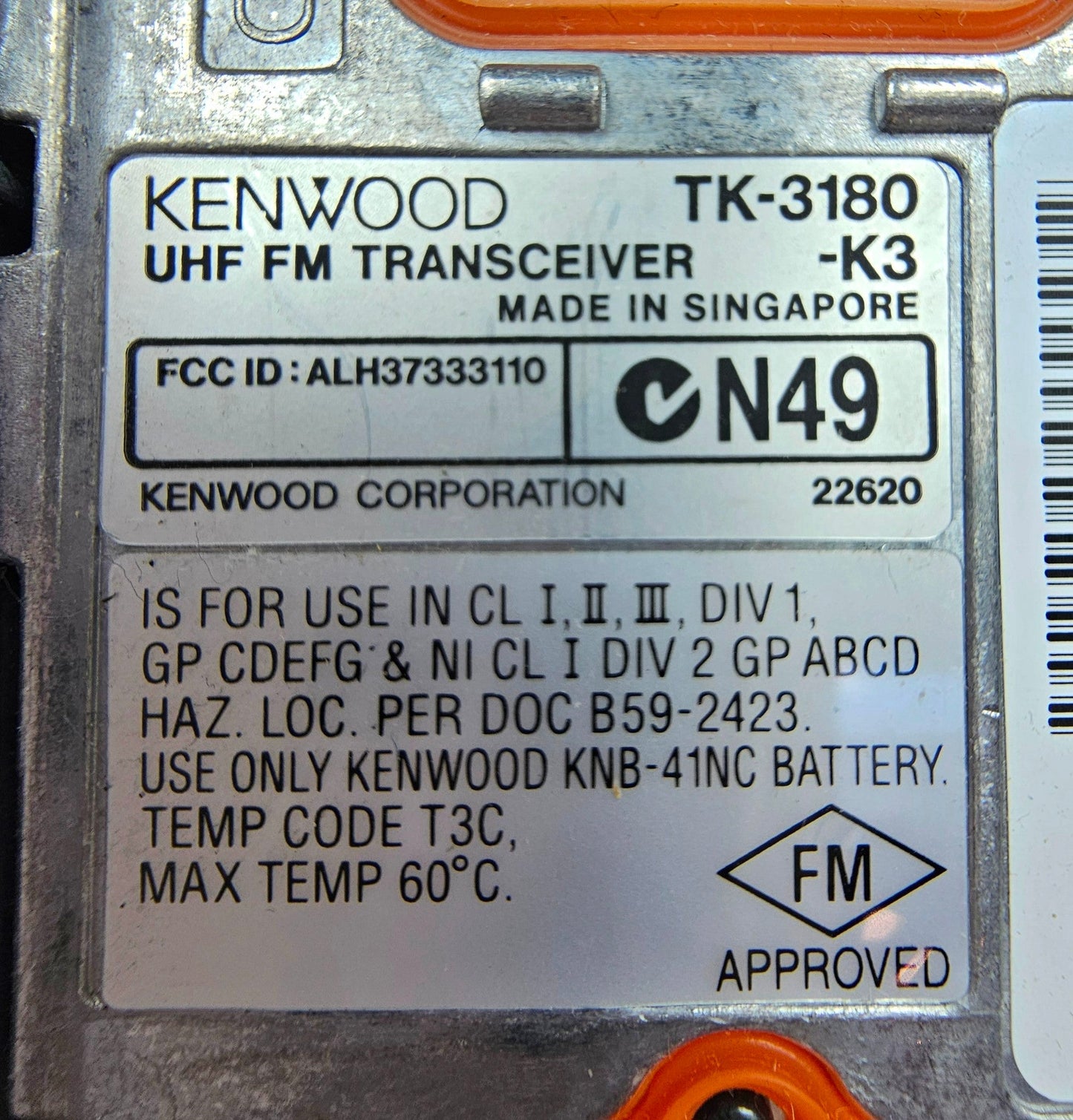 Kenwood TK-3180-K3 TK3180-K3 UHF 450-520 MHz 5W 512Ch Full Keypad