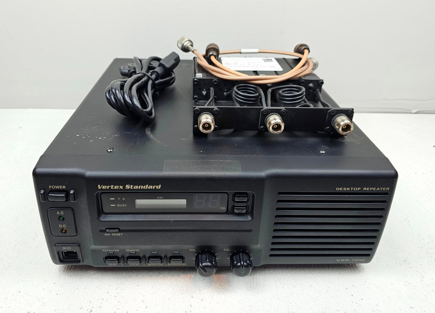 Vertex VXR7000V VXR-7000V VHF Repeater 150-174 MHz 50 Watt w/ Duplexer
