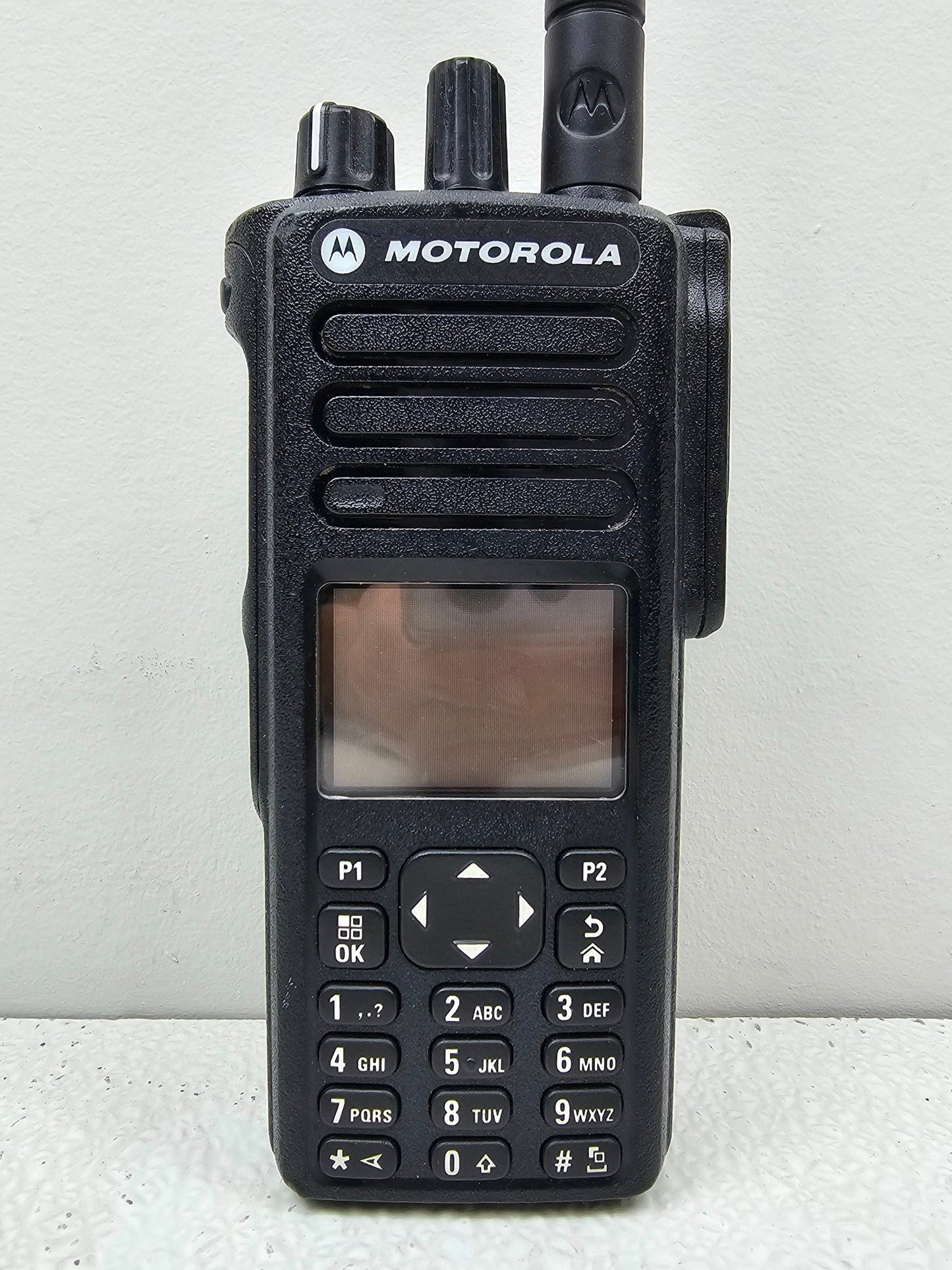 Motorola TRBO XPR7550 UHF 403-520 MHz 4 Watt 1000 Channel Portable Radio