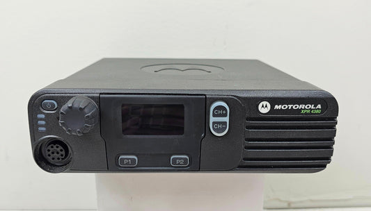 Motorola MotoTRBO XPR4380 806-941 MHz 35 Watt 32 Channel (Complete Kit)