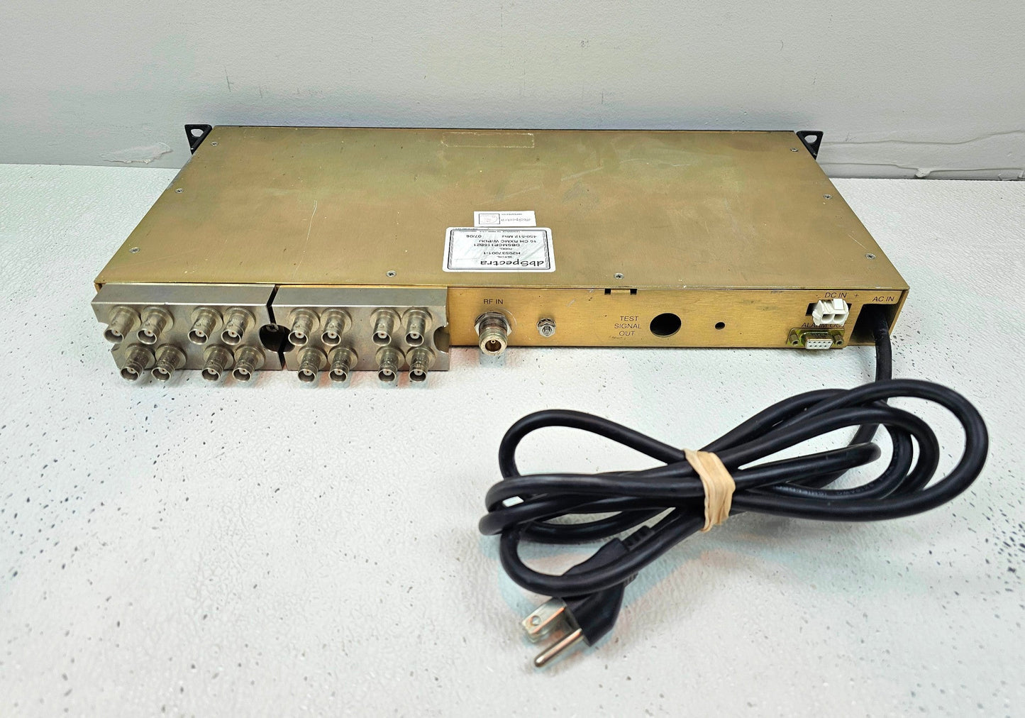 DbSpectra RX Multicoupler 380-512 MHz 16 Channel AC Power (DBSMCP116B21)