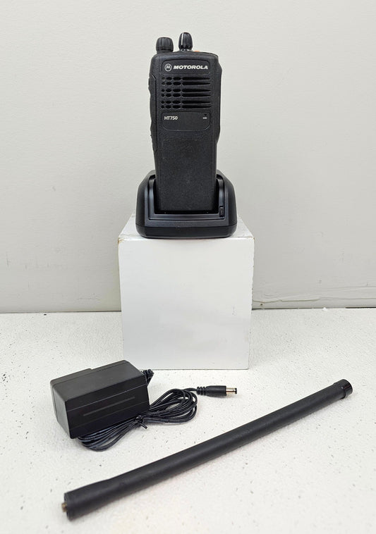 Motorola HT750 HT 750 VHF LOWBAND 36-50 MHz 16 Channel 6 Watt (Complete Kit)