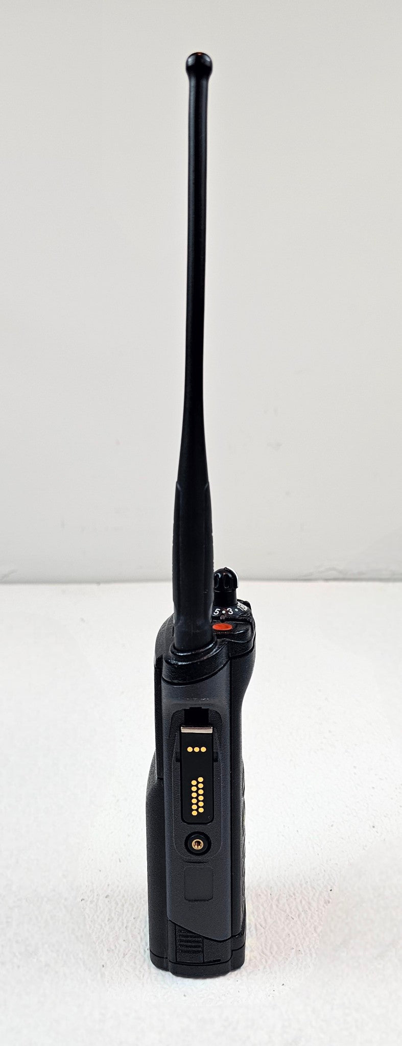 Motorola APX6000 7/800 MHz M3.5 (H98UCH9PW7AN) Portable Radio