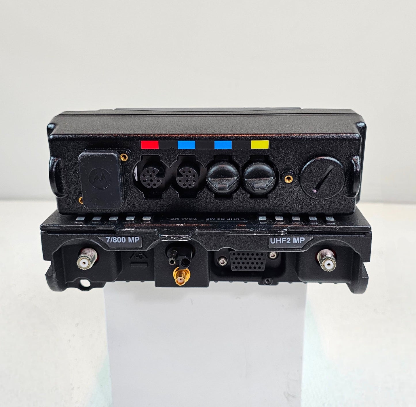 Motorola APX7500 7/800 MHz UHF R2 (M30TSS9PW1AN) Remote Mount Configuration