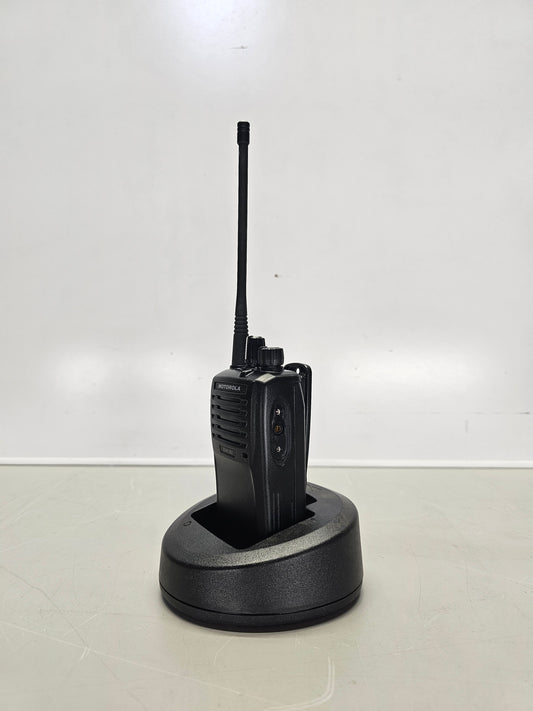 Motorola/Vertex Portable EVX-261-G6-5 UHF 403-470 Mhz 16ch 5W