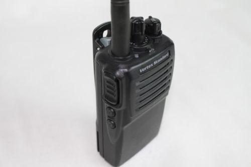 Vertex VX-351-AG7B-5 UHF (450-485MHz) Portable Radio