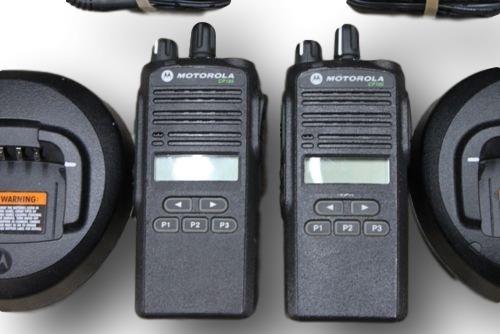 Motorola CP185 UHF 435-480 Mhz 16 Channels 4 W Radios (Set of 2)