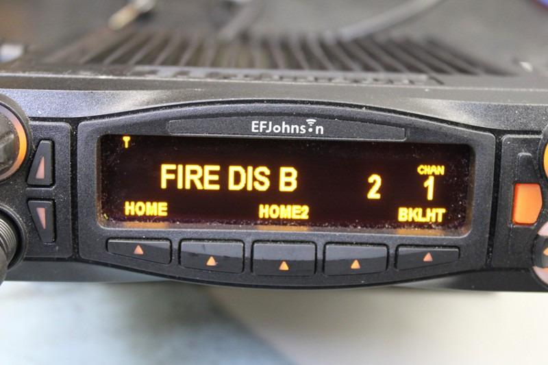 EF Johnson RS-5300 UHF (380-470MHz) Mobile Radio (800ch)