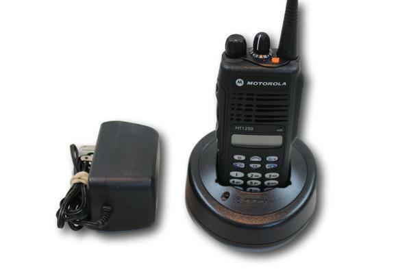 Motorola HT1250 LS+ UHF (450-512MHz) 16 ch Portable Radio (Full Keypad)
