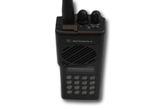 Motorola GTX800 800MHz Portable Radio (Privacy Plus)