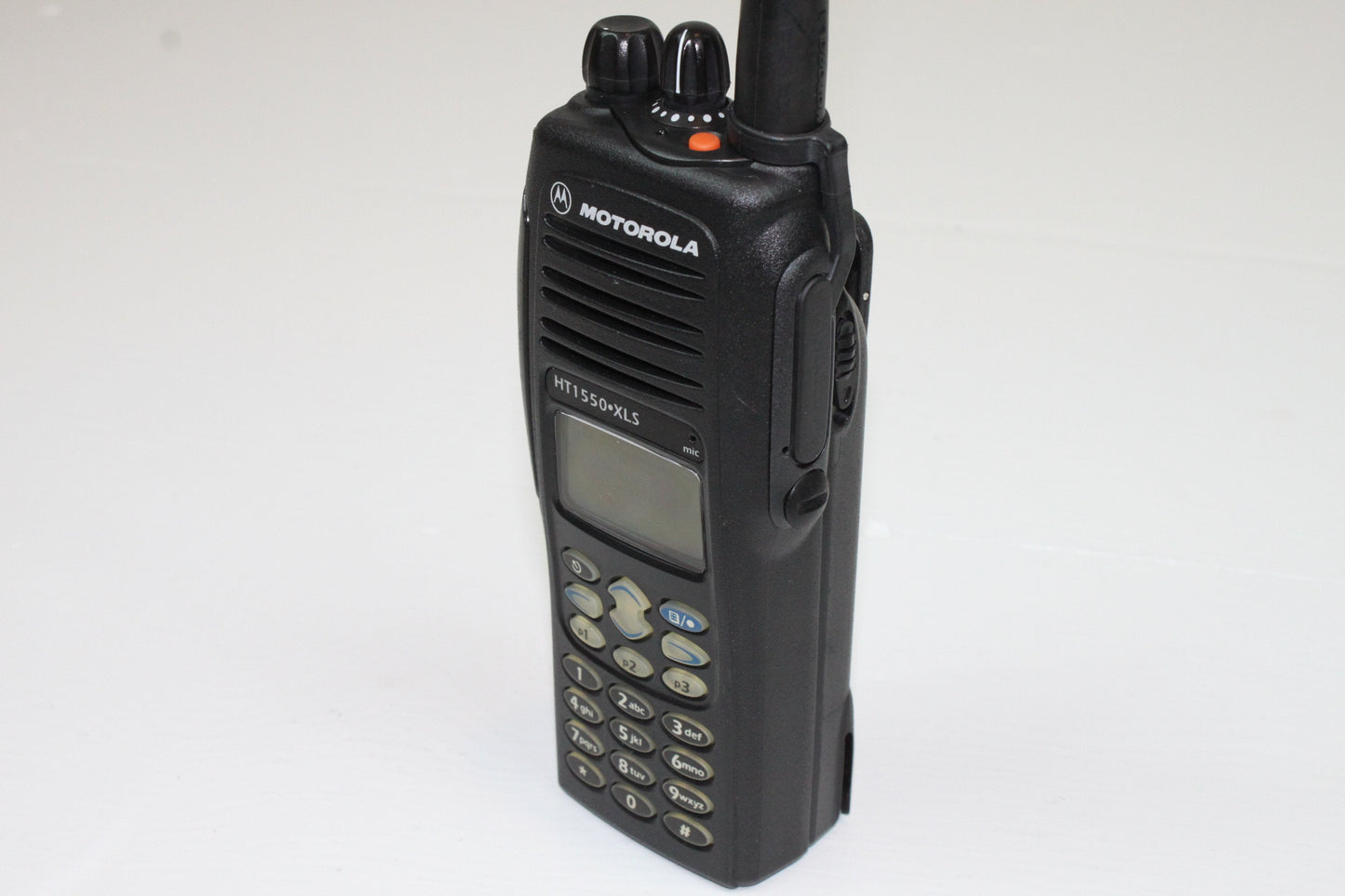 Motorola HT1550 XLS UHF (403-470MHz) Portable Radio