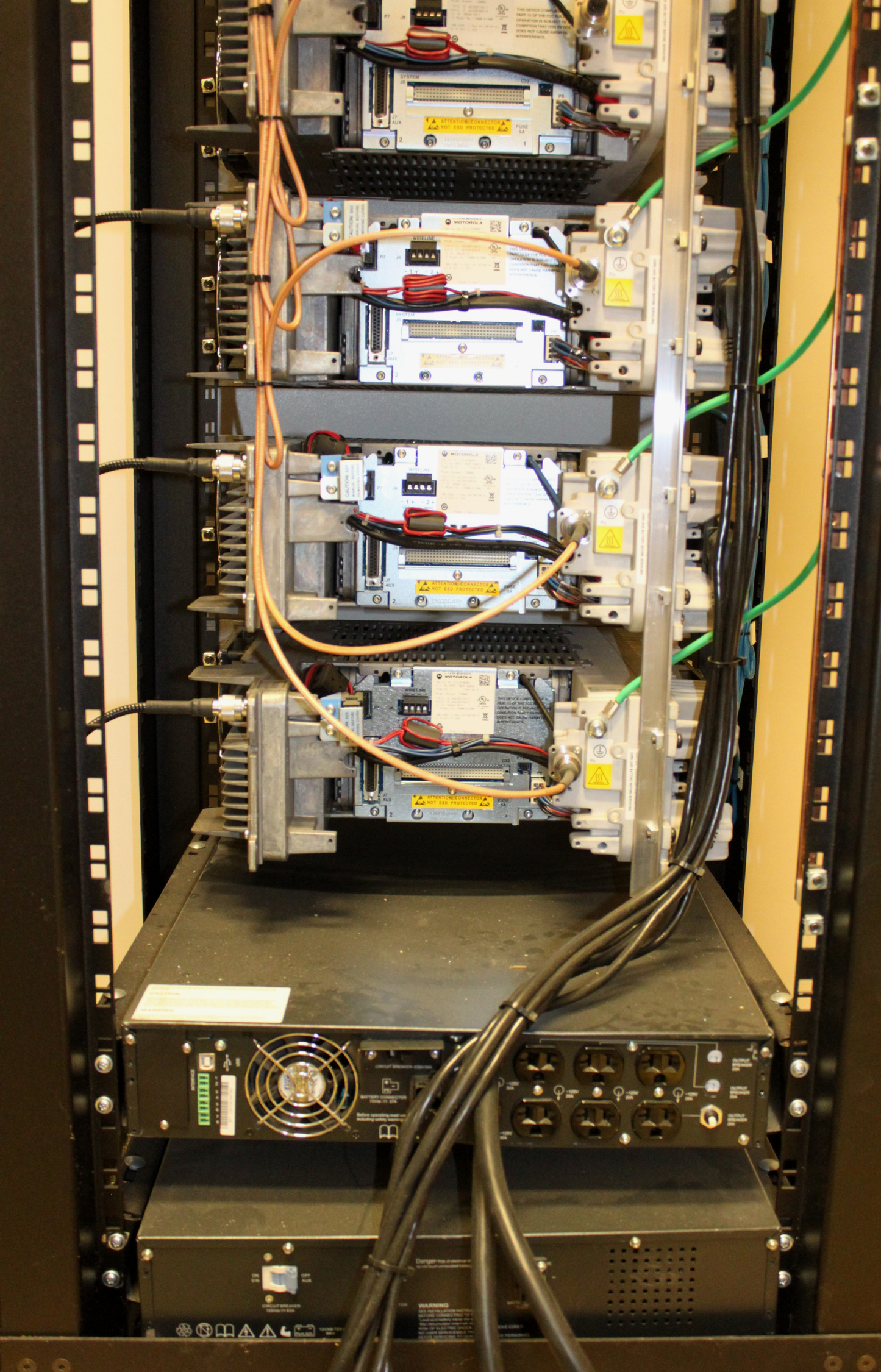 Motorola 5 Channel MTR3000 Trunking System 800/900 Mhz 100 Watts