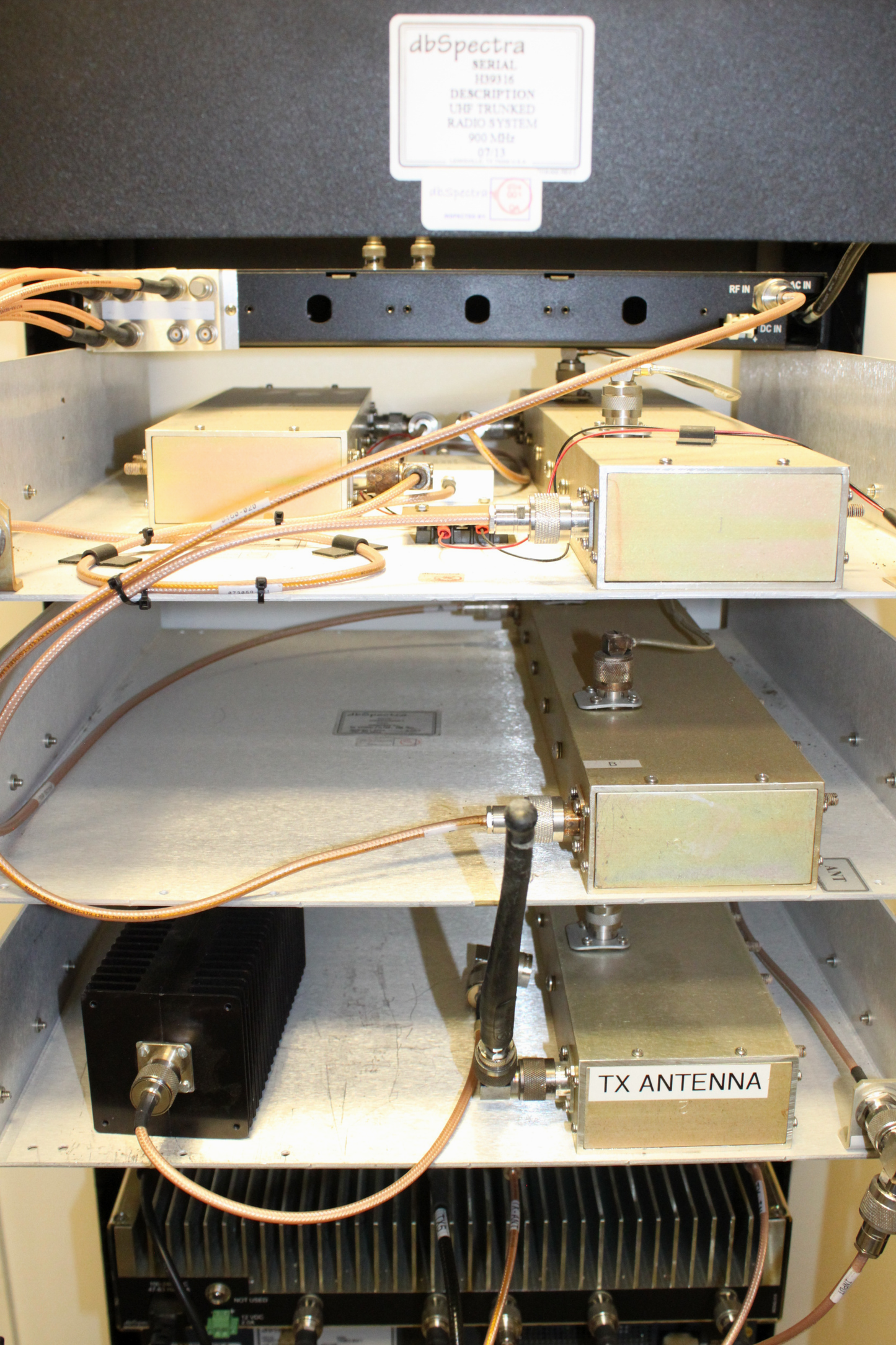 Motorola 5 Channel MTR3000 Trunking System 800/900 Mhz 100 Watts
