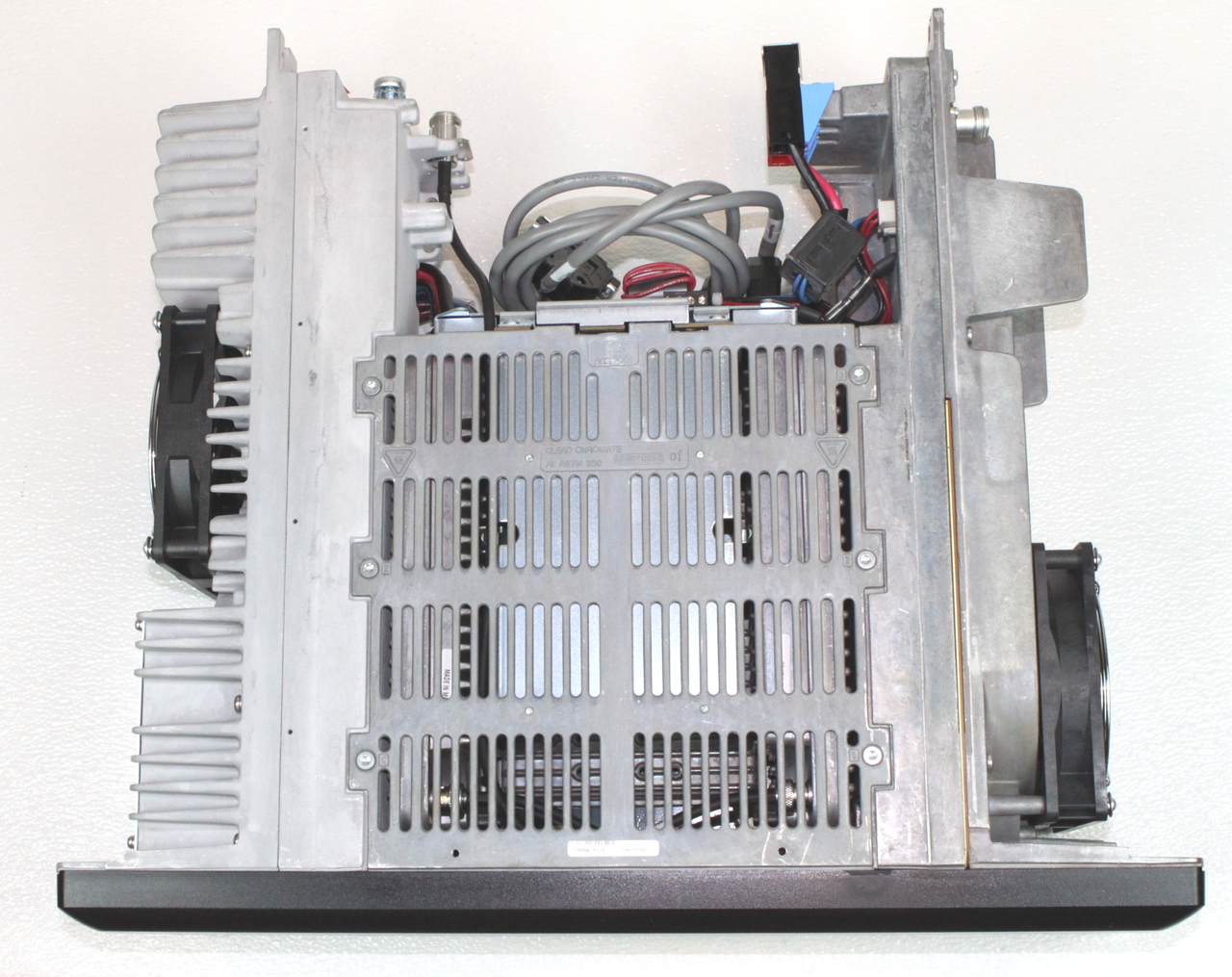 Motorola MOTOTRBO MTR3000 UHF (403-470MHz) Repeater (100W)