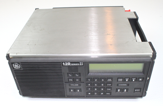 GE Quest Railroad Clean Cab VHF (148-174Mhz) Radio 12R Series II 50W