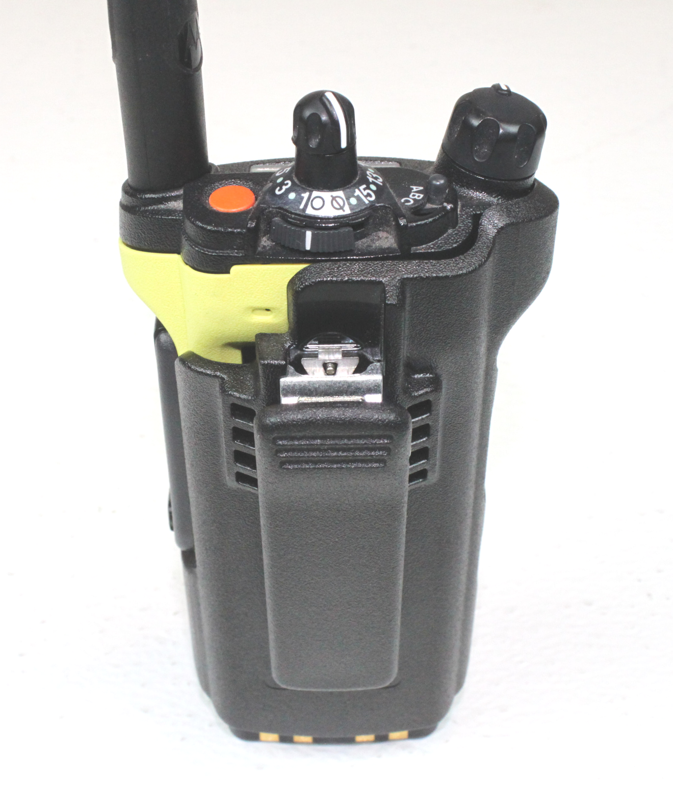 Motorola APX 6000 APX6000 VHF Model 2.5 PHASE 2 P25 Trunking BlueTooth