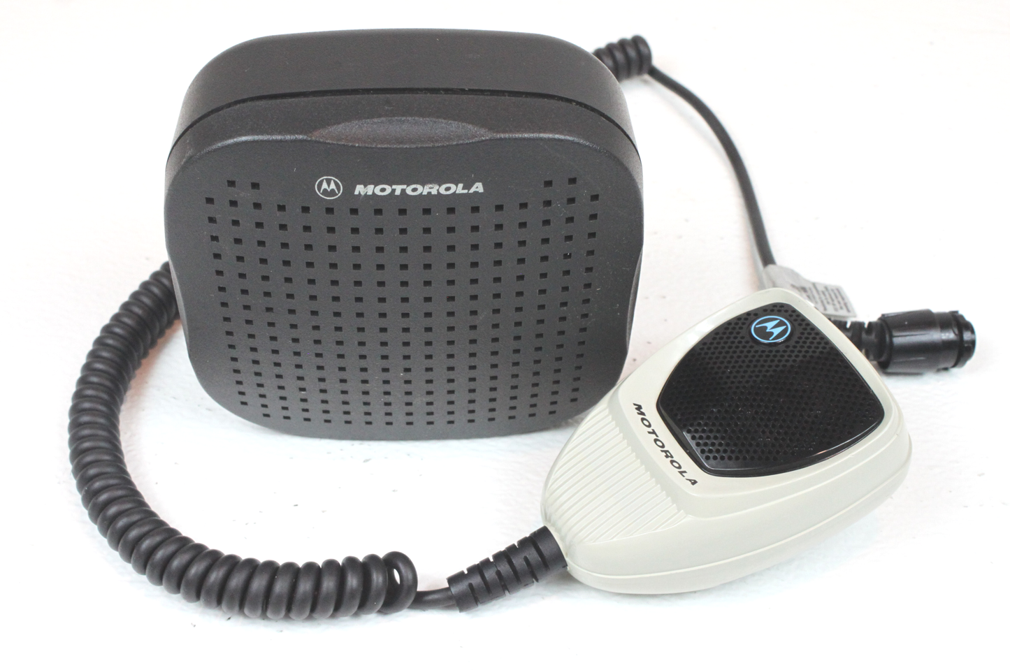 Motorola XTL2500 UHF (380-470MHz) Mobile Radio (40W) - Remote Mount
