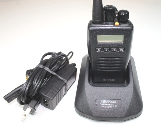 Kenwood TK-3140 UHF (450-490Mhz) 250 ch 4W Portable Radio