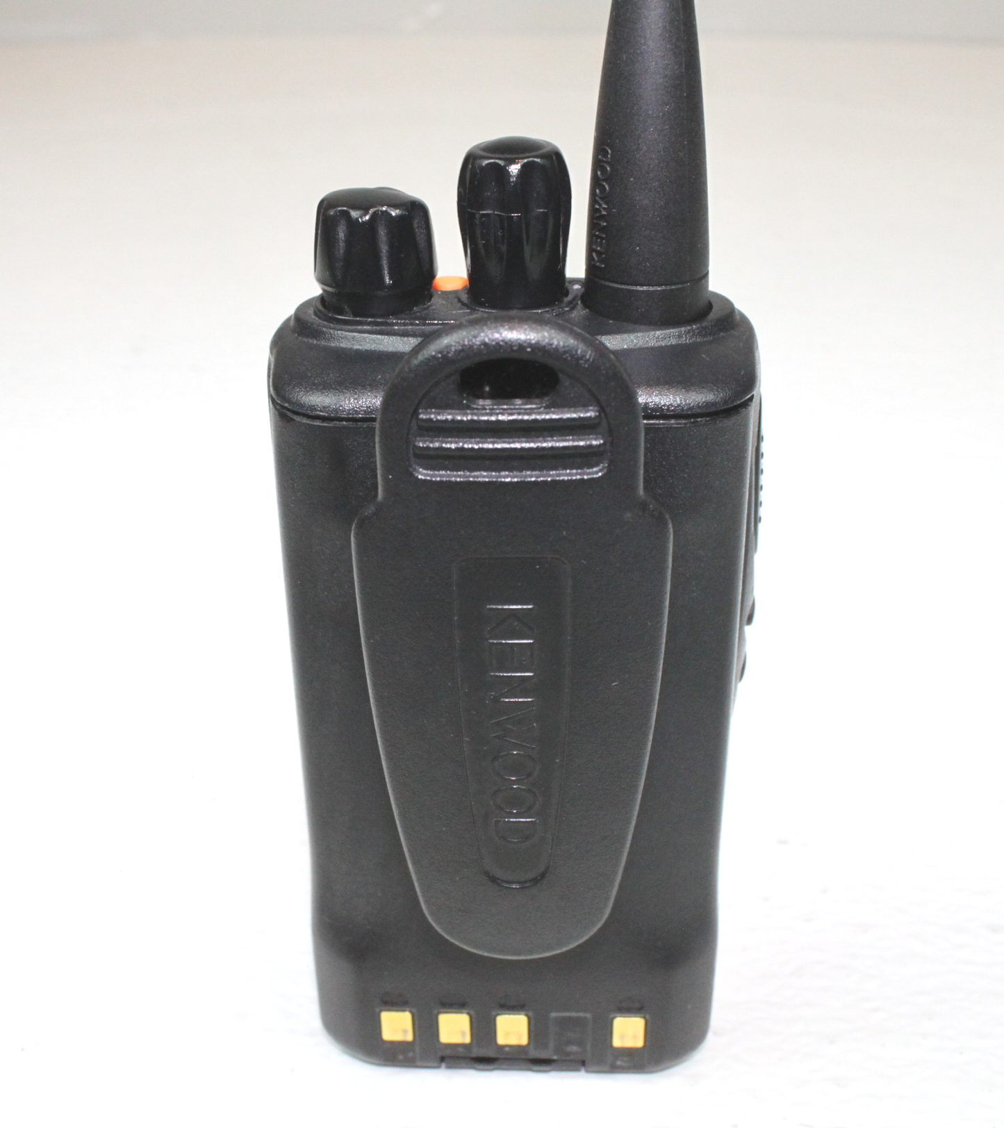 Kenwood TK-3140 UHF (450-490Mhz) 250 ch 4W Portable Radio