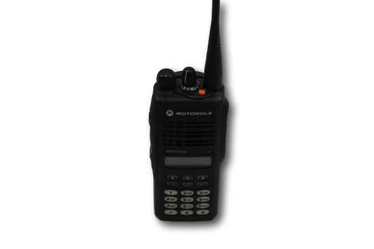 Motorola MTX9250 900MHz Portable Radio (Privacy Plus)