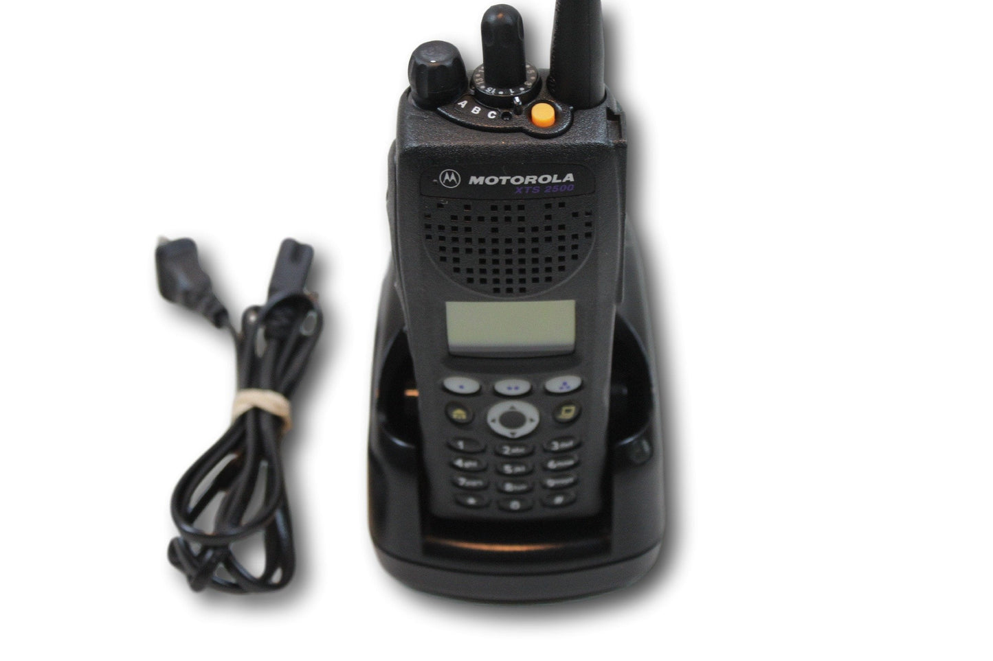 Motorola XTS2500 Model 3 UHF (450-520MHz) Portable Radio
