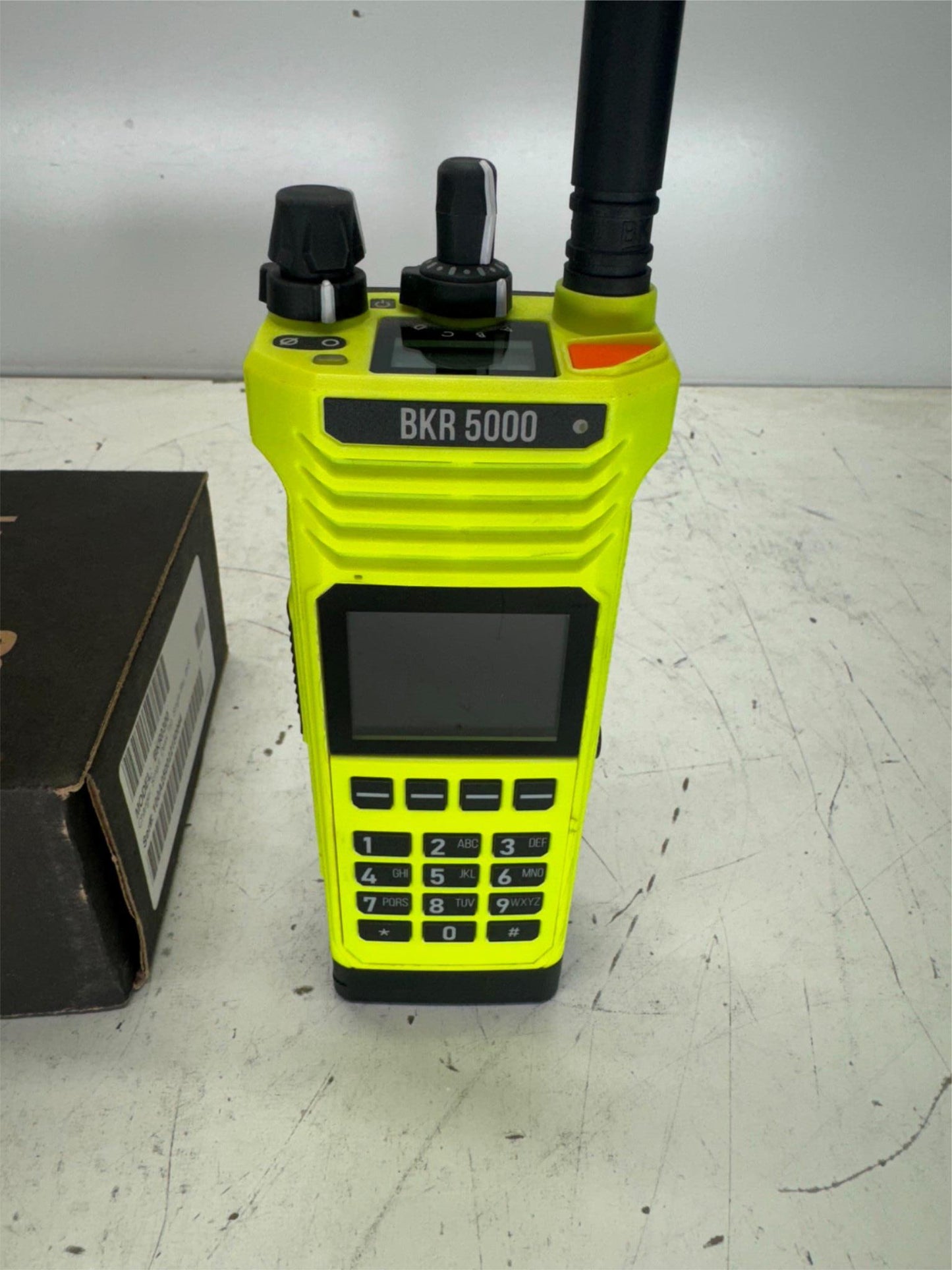BK Technologies BKR 5000 Single-Band VHF Portable Two-Way Radio 136-174 MHz