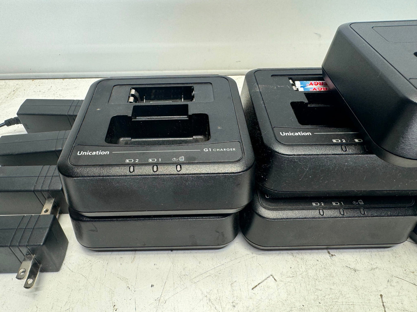 8 Unication G1 UHF Pagers 450-470 MHz w/ Programming Cradle