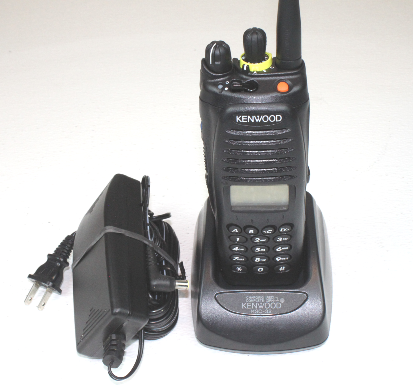 Kenwood TK5210 TK-5210 -K3 Version 2.0, P25 Conv VHF 136-174 Digital FULL Keypad