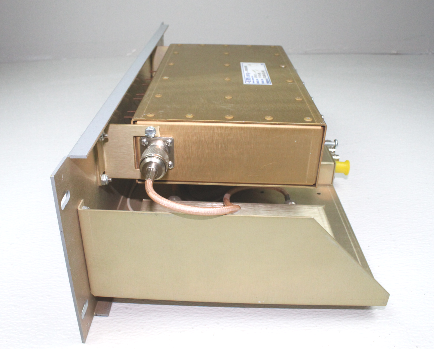 EMR Corporation (Model # 25104-1/P-5) 4 channel RX Multicoupler UHF 300-512 MHz
