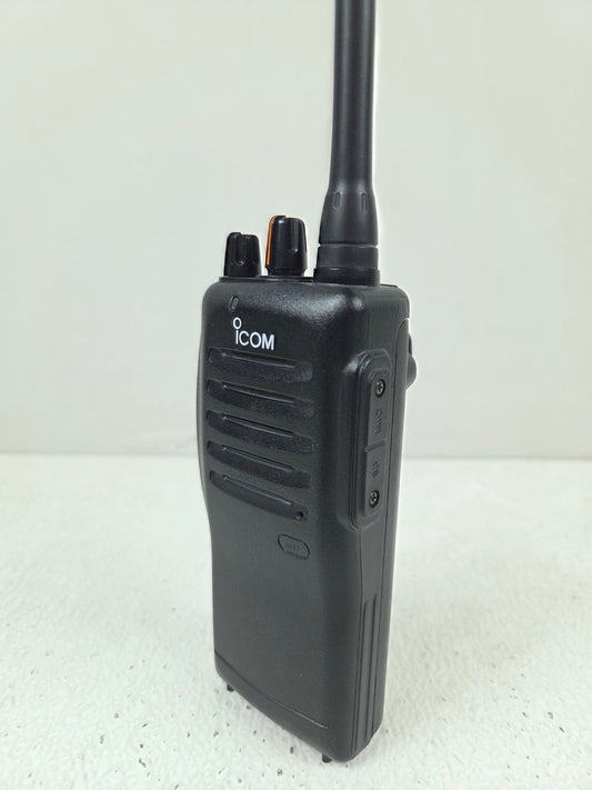 Icom IC-F11 VHF 146-174 16 CH 5W