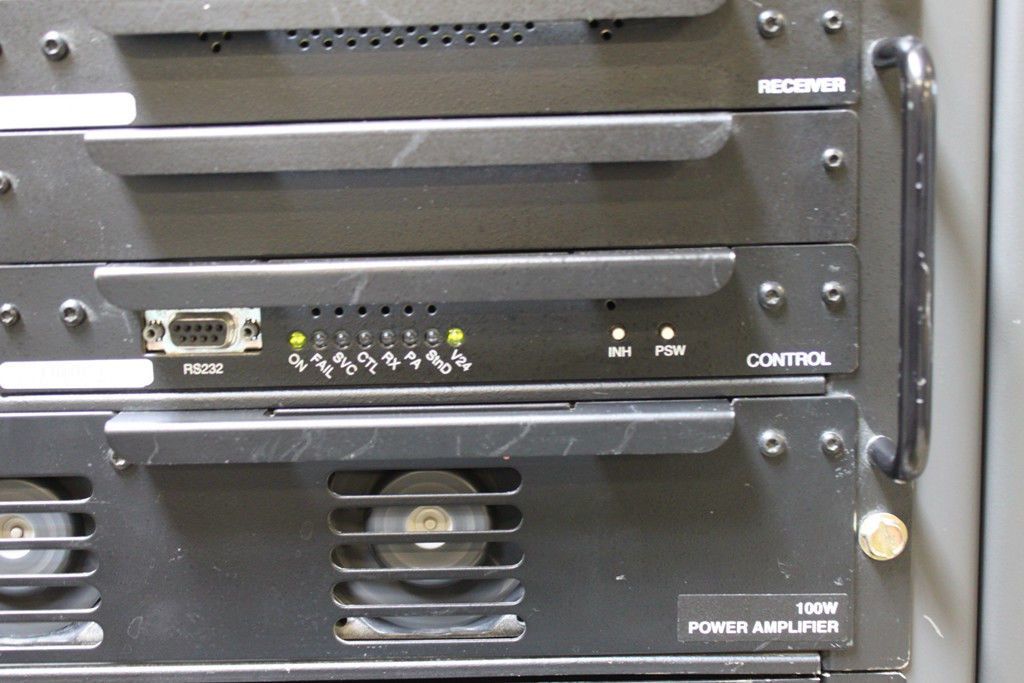 Motorola STR3000 700MHz Trunking System (P25)