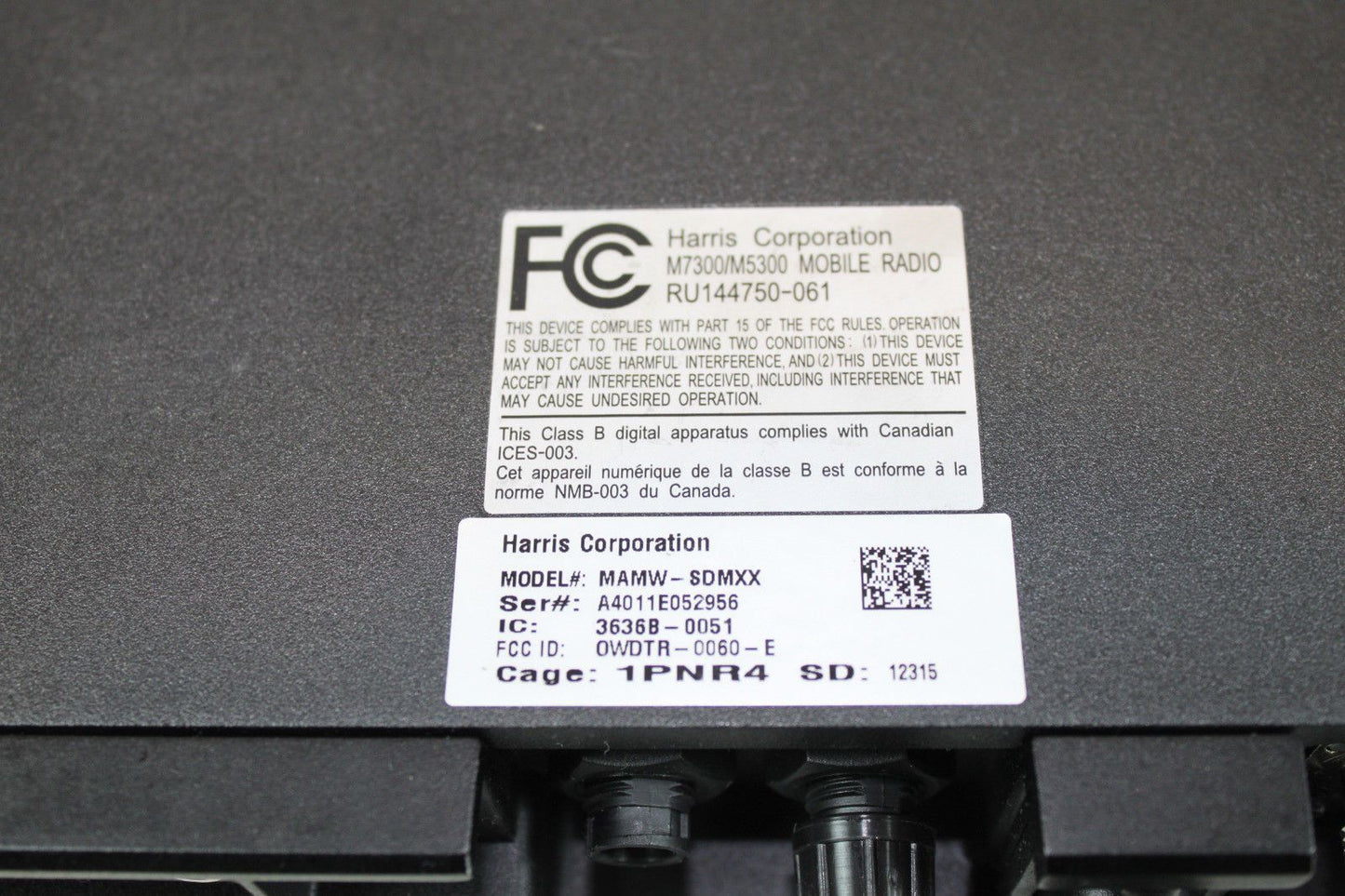 Harris M/A-Com XG-75M 700/800MHz Mobile Radio w/Hand-Held Controller