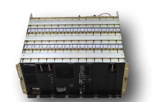 Motorola Repeater Quantar 900 Mhz 100 Watt