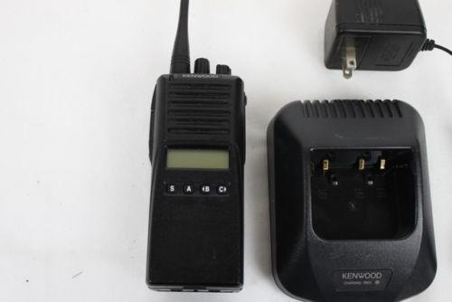 Kenwood TK-380 UHF (450-490MHz) Portable Radio (LTR)