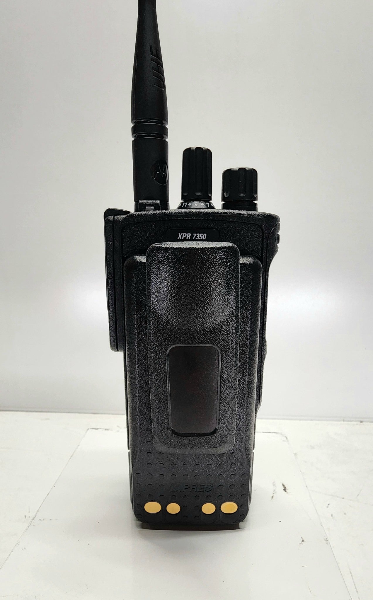 Motorola XPR7350 UHF (403-512Mhz) 32Ch 4W Digital/Analog (AAH56RDC9KA1AN)