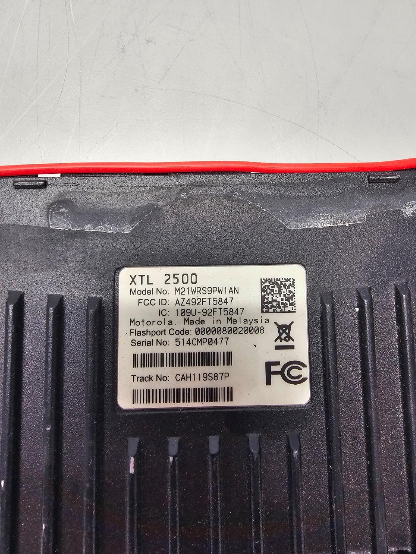 Motorola XTL2500 900MHz Mobile Radio (30W) Lot of 100 Radios - M21WRS9PW1AN