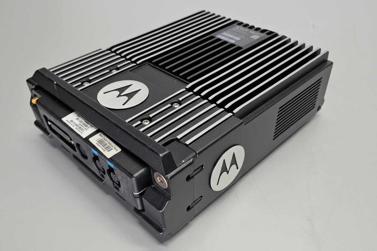 Motorola Mobile APX7500 VHF 700/800 Mhz 2000ch 110W