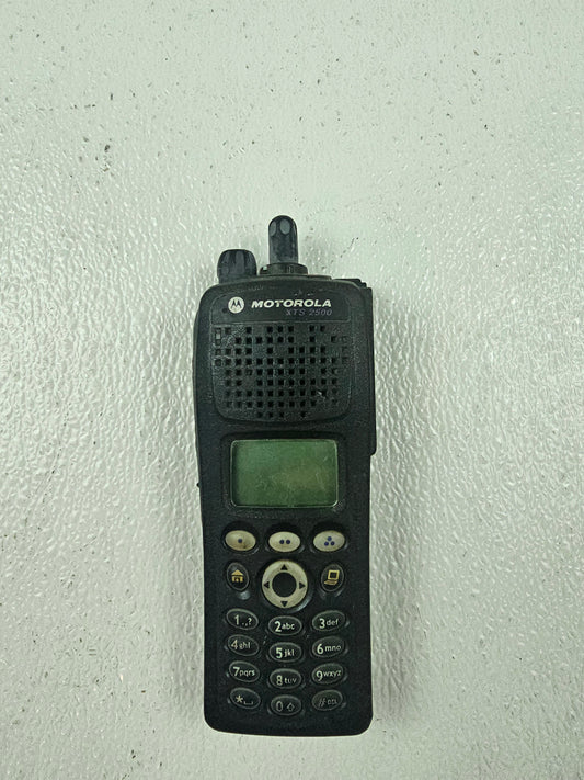 Motorola Portable XTS2500 900 896-941 Mhz 512ch 2.5W M3 - Lot of 10 Radios