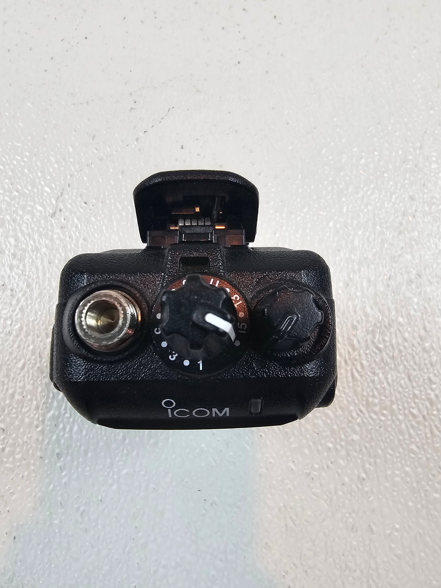 Icom IC-F3001 VHF 136-174 Mhz HAM