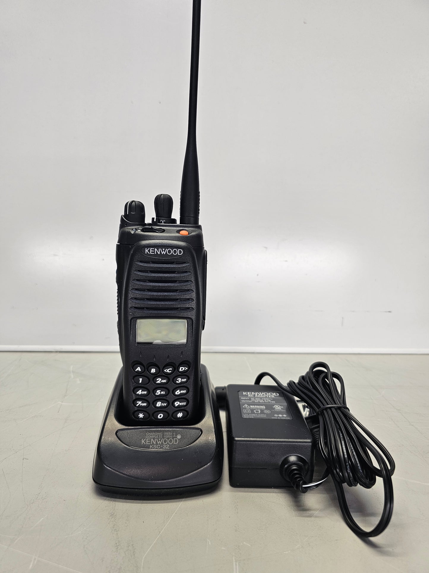 Kenwood Portable TK-5410 700/800 763-870 Mhz 1024ch 3W (FKP)