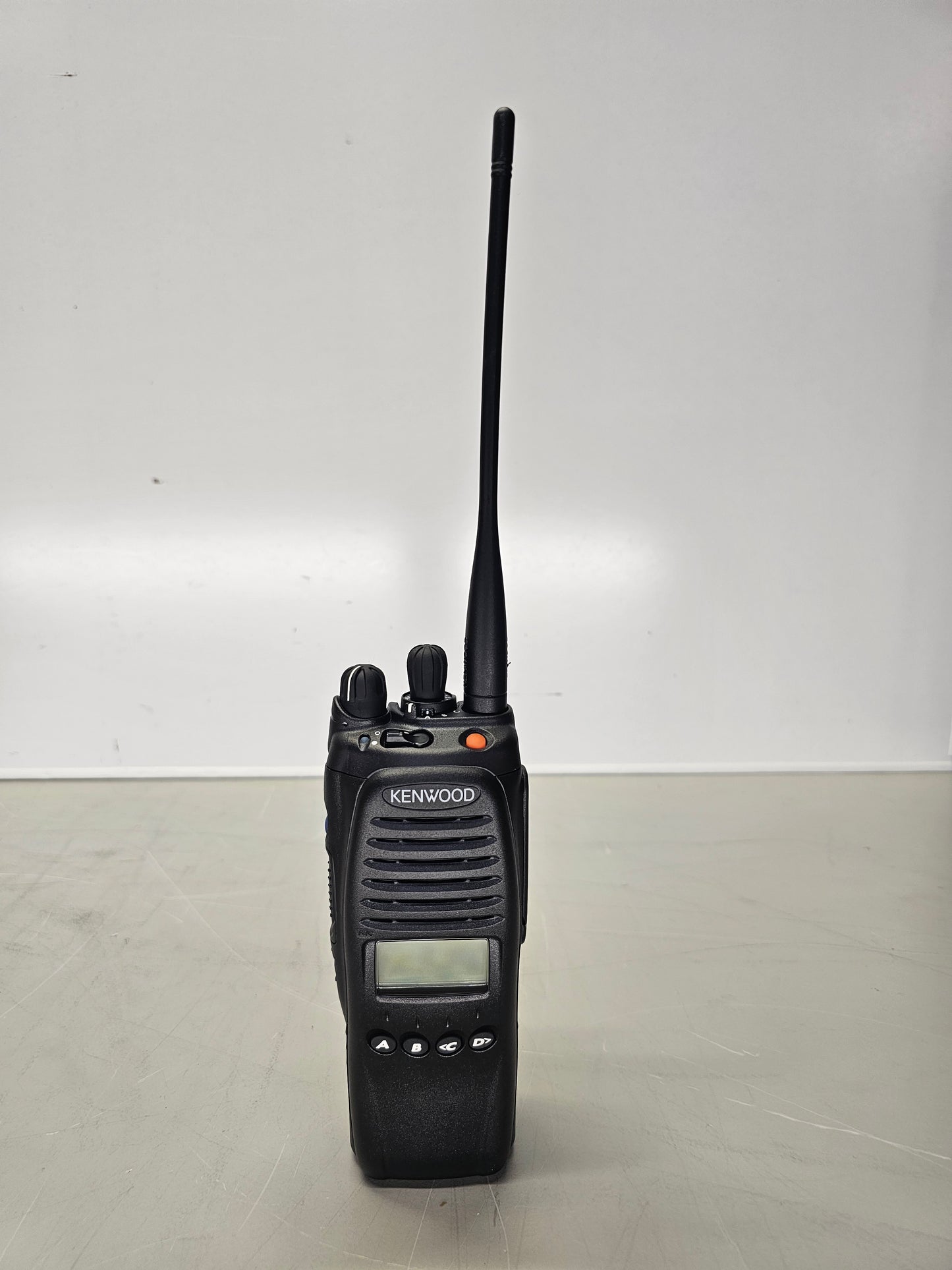 Kenwood Portable TK-5410 700/800 763-870 Mhz 1024ch 3W (LKP)