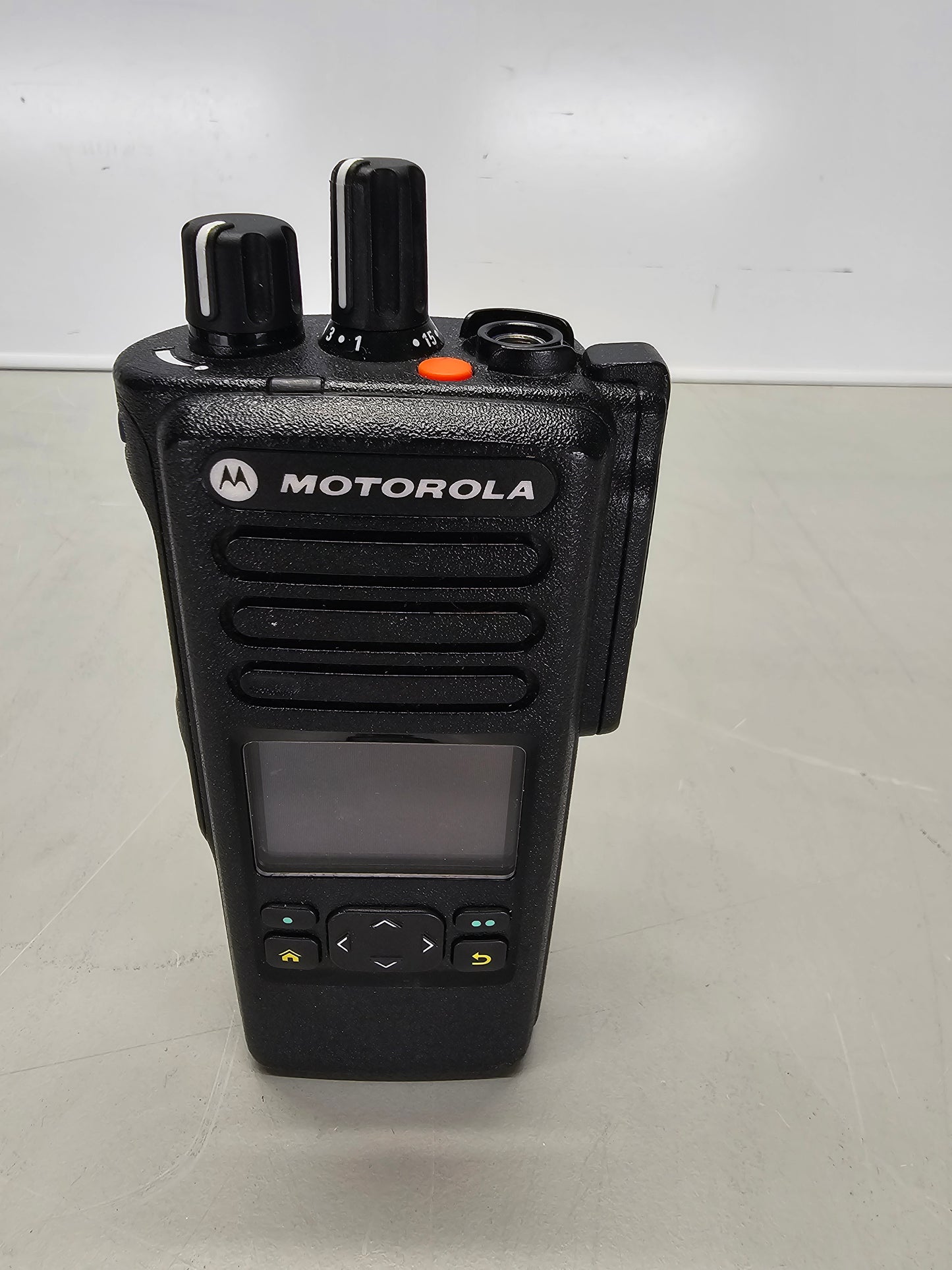 Motorola Portable APX900 7/800 764-870 Mhz 512ch 3W