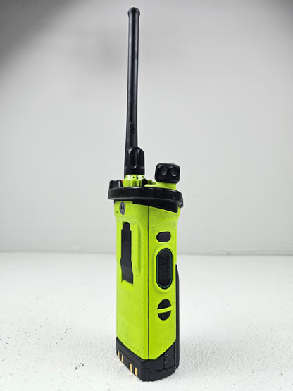 Motorola Portable APX6000XE VHF 136-174 Mhz 96ch 6W M1.5