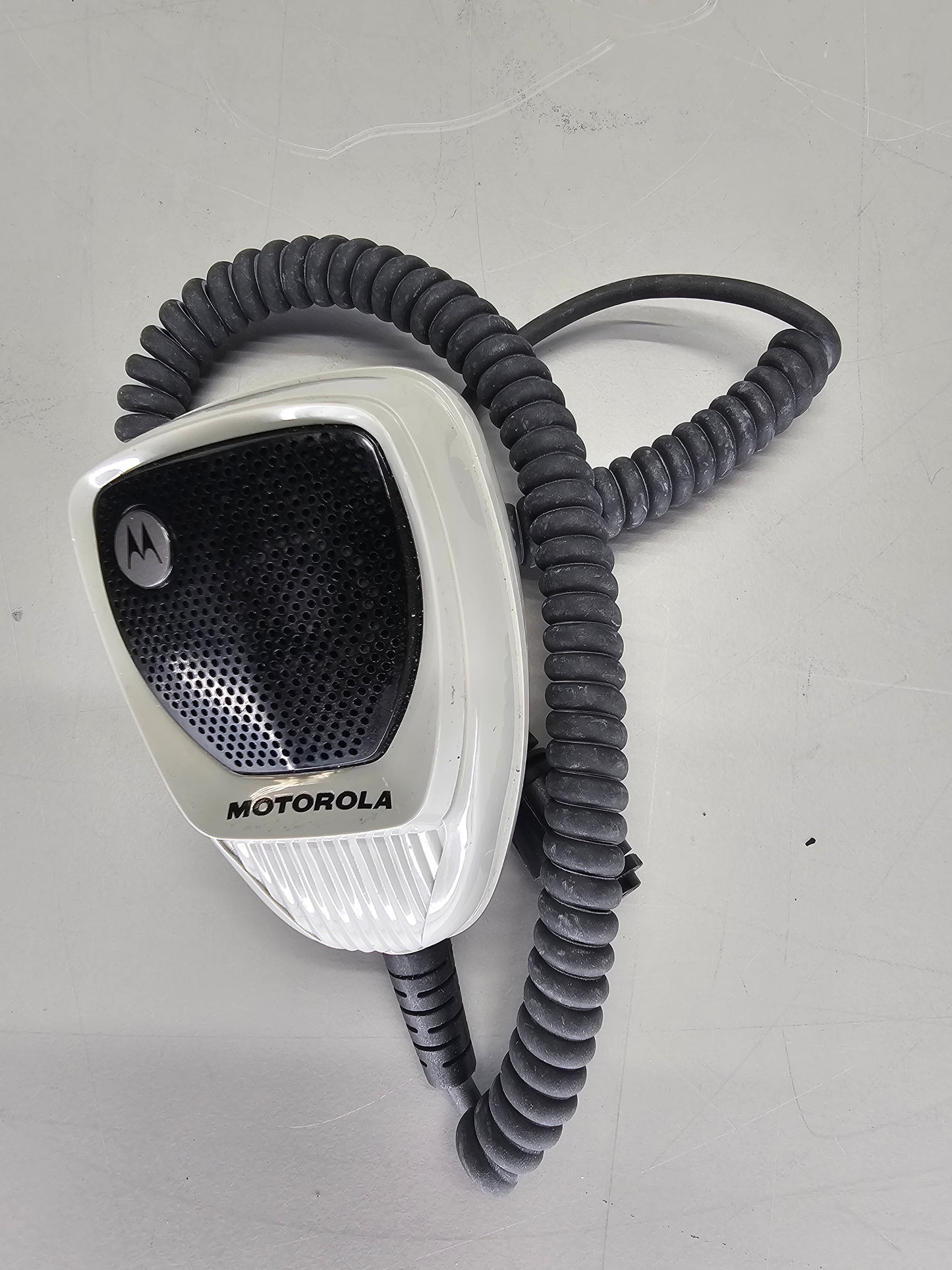 Motorola Mobile APX6500 UHF R2 450-520 Mhz 1000ch 45W
