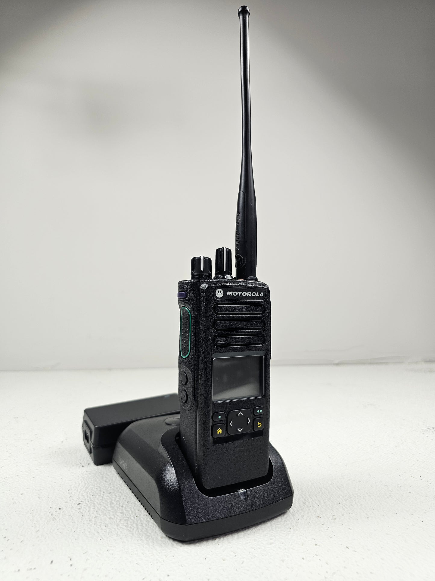 Motorola Portable APX900 7/800 764-870 Mhz 512ch 3W AN