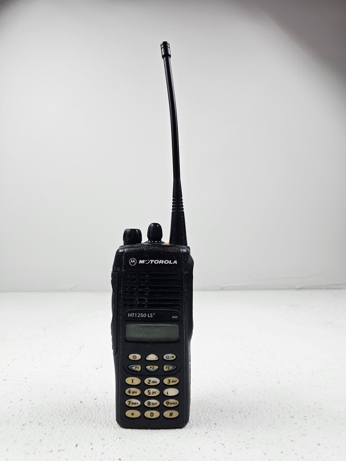 Motorola Portable HT1250 LS+ UHF 403-470 Mhz 16ch 4W (FKP)