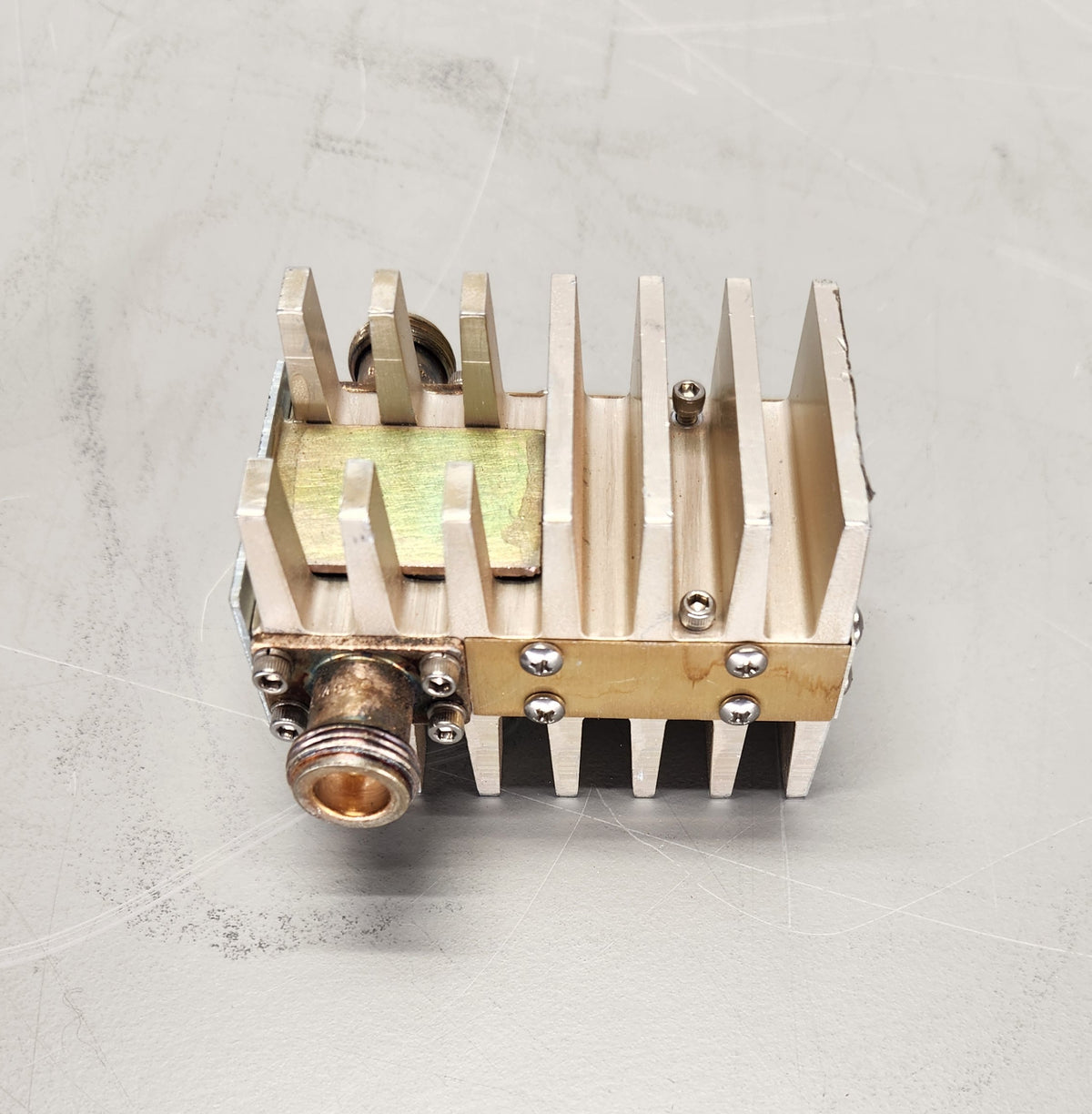 DBSPECTRA ACV2910J1MO (898-960 MHz) Varilator