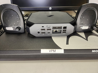MCC7500 VPM Console with Monitor B1911A