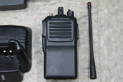 Vertex VX-351-G7-5 UHF 450-520 Mhz 16ch 5W